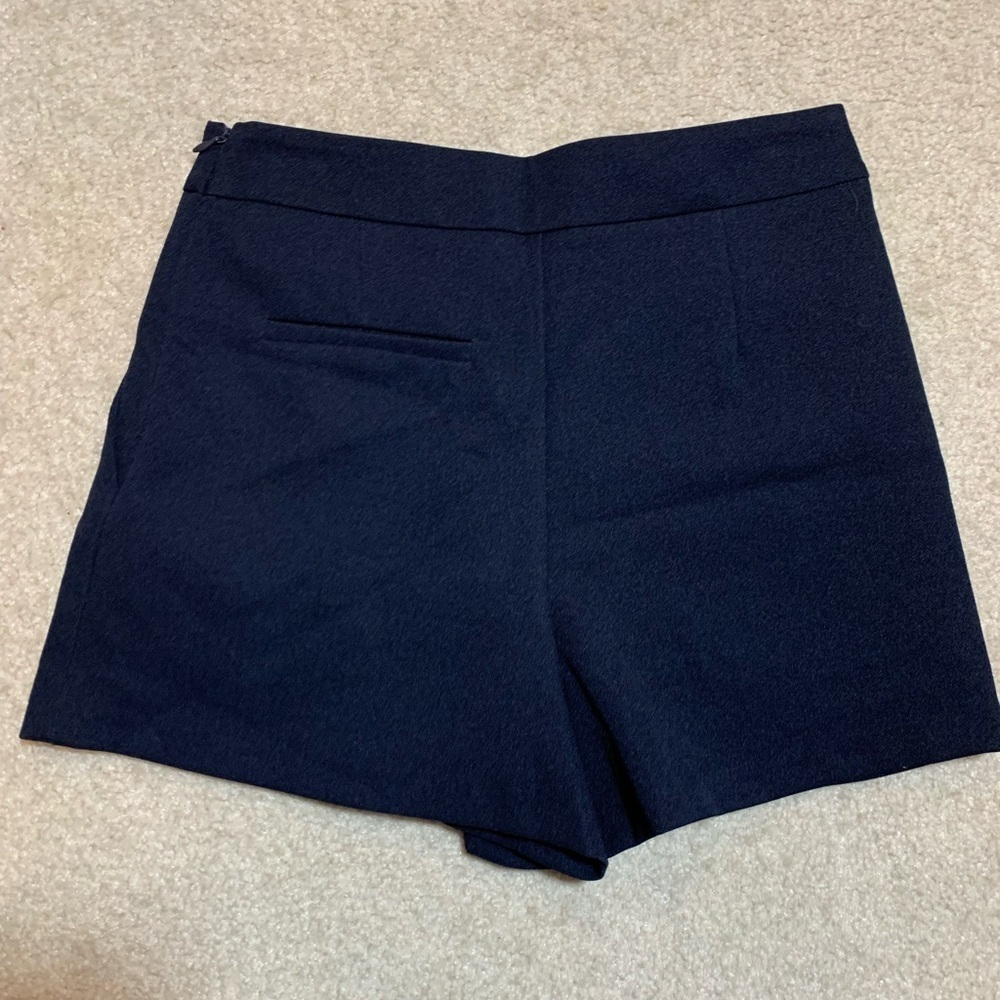 OMG Women Navy Blue Shorts Size Size Small - Picture 2 of 7